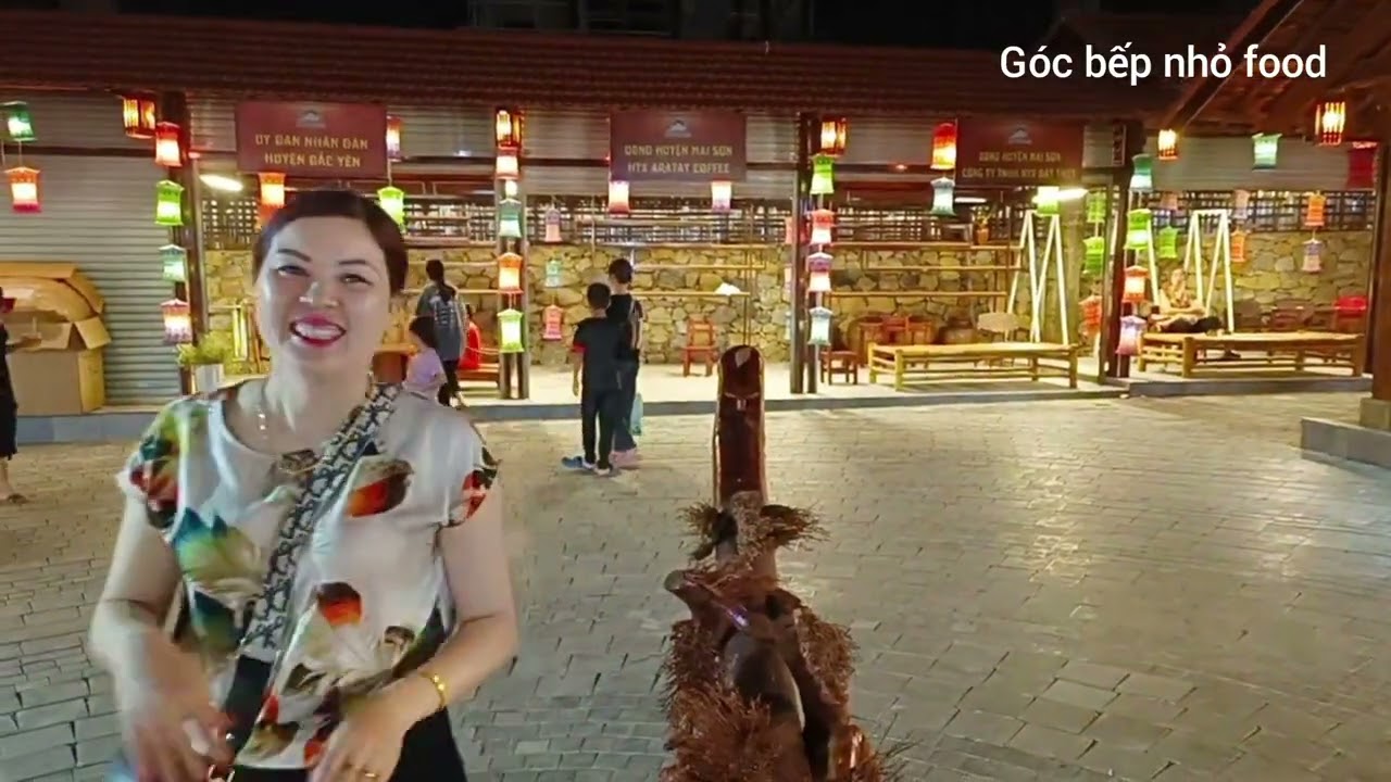 Toàn cảnh chợ đêm mộc châu mùa hái quả